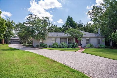 North Oakwood Bryan,Texas <br><img src=