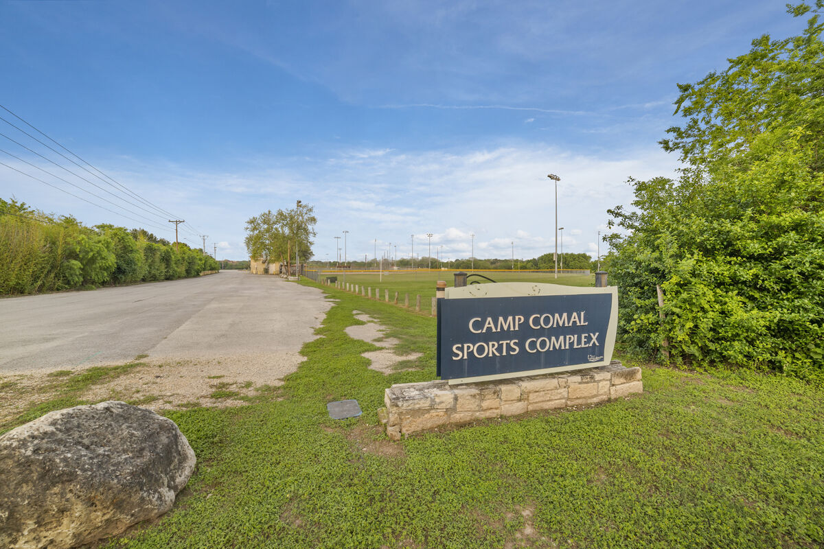 Mockingbird Heights New Braunfels,Texas <br><img src=